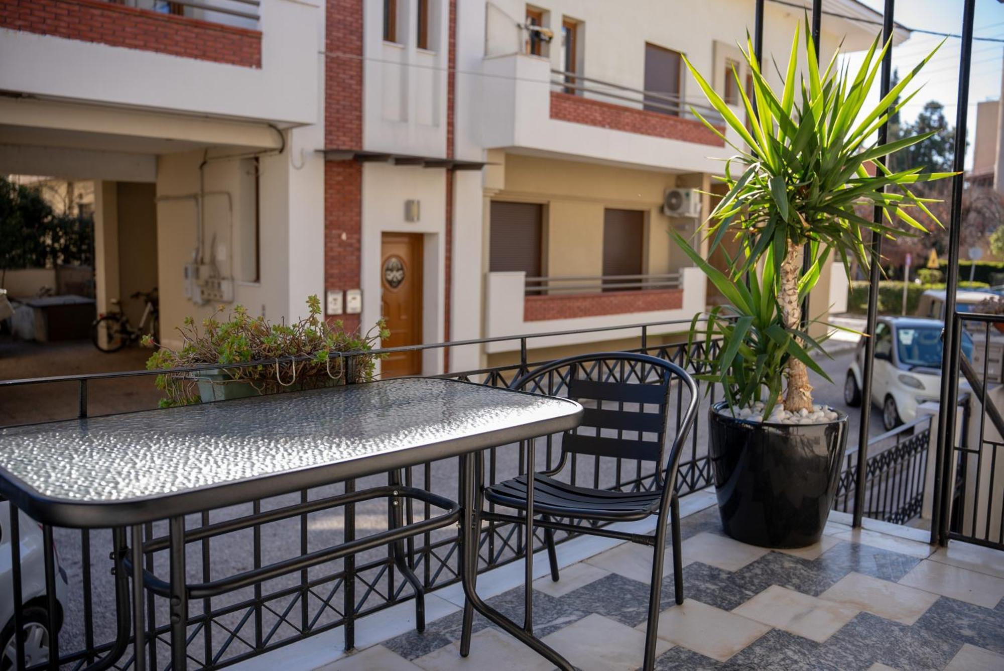 Living Life Apartment Komotiní Exterior foto